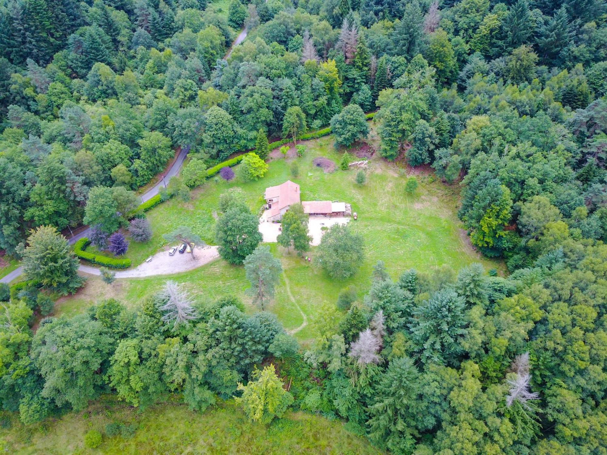 فندق Les Chenes Saint-Léger-la Montagne المظهر الخارجي الصورة